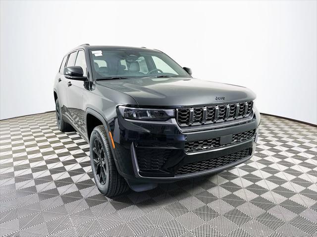 2026 Jeep Grand Cherokee L GRAND CHEROKEE L LAREDO ALTITUDE 4X4