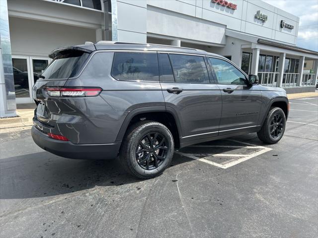 2026 Jeep Grand Cherokee L GRAND CHEROKEE L LAREDO ALTITUDE 4X4 2026 Jeep Grand Cherokee L GRAND CHEROKEE L LAREDO ALTITUDE 4X4
