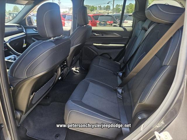 2026 Jeep Grand Cherokee Altitude 4x2