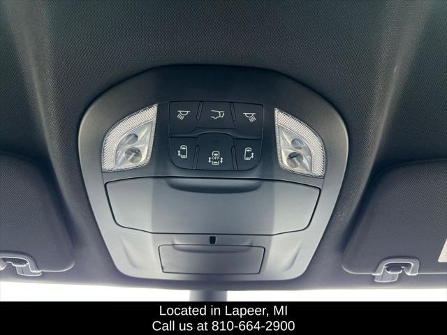 2026 Chrysler Pacifica Select AWD