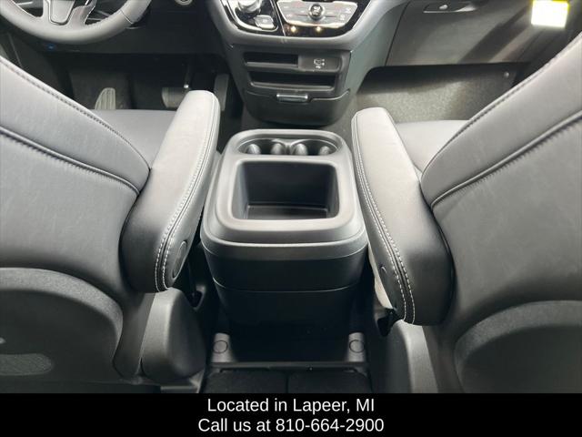 2026 Chrysler Pacifica Select AWD