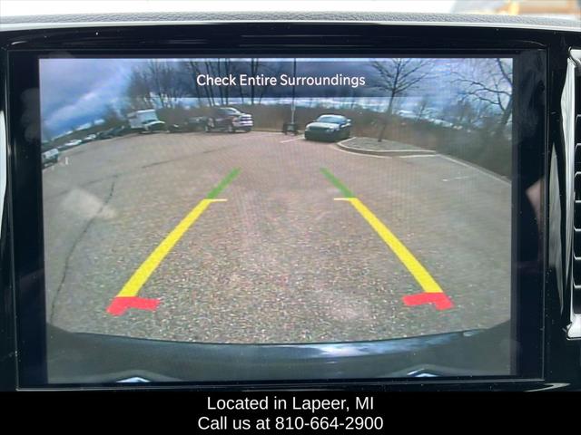 2026 Chrysler Pacifica Select AWD