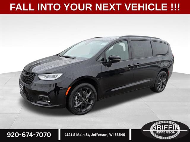 2026 Chrysler Pacifica PACIFICA SELECT AWD