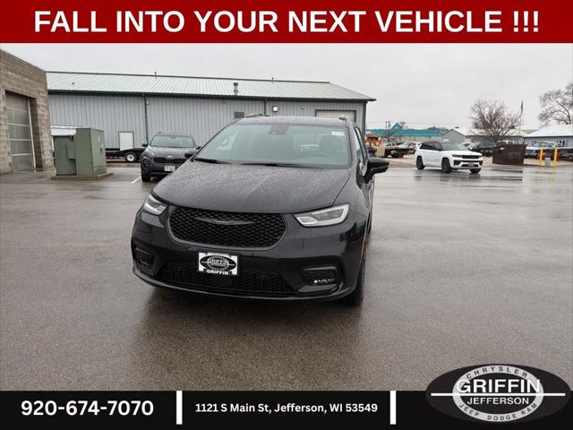 2026 Chrysler Pacifica PACIFICA SELECT AWD