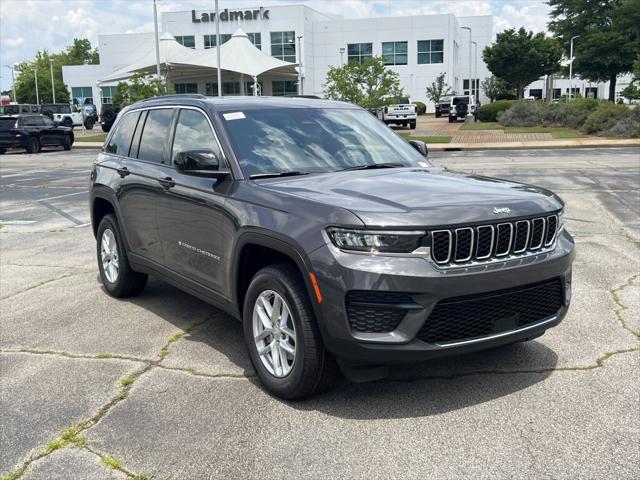 2026 Jeep Grand Cherokee GRAND CHEROKEE LAREDO X 4X2
