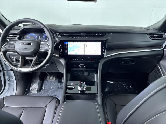 2026 Jeep Grand Cherokee GRAND CHEROKEE L LIMITED 4X4 2026 Jeep Grand Cherokee GRAND CHEROKEE L LIMITED 4X4