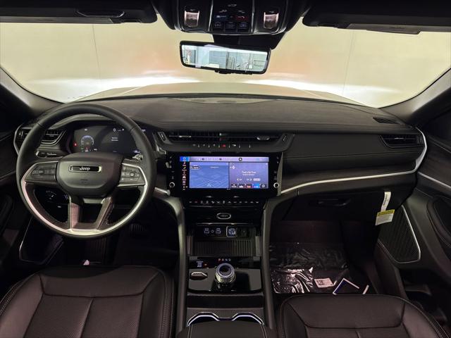 2026 Jeep Grand Cherokee Limited Reserve