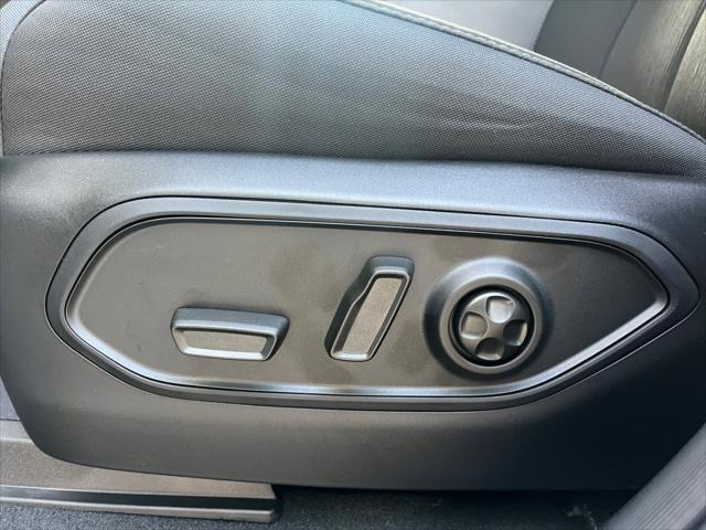 2026 Jeep Grand Cherokee Laredo 4x4