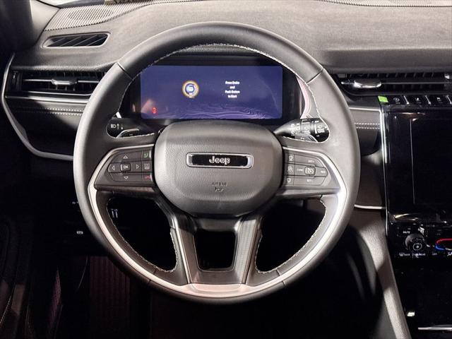 2026 Jeep Grand Cherokee Laredo 4x4