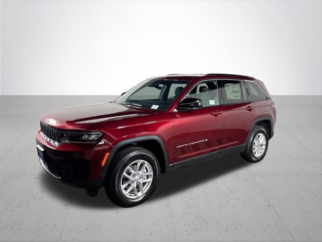 2026 Jeep Grand Cherokee Laredo 4x4