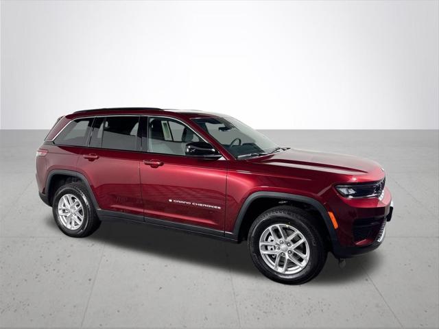 2026 Jeep Grand Cherokee Laredo 4x4