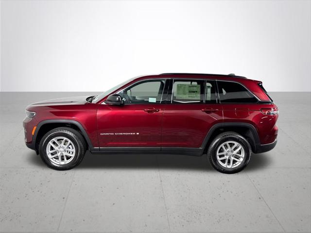 2026 Jeep Grand Cherokee Laredo 4x4