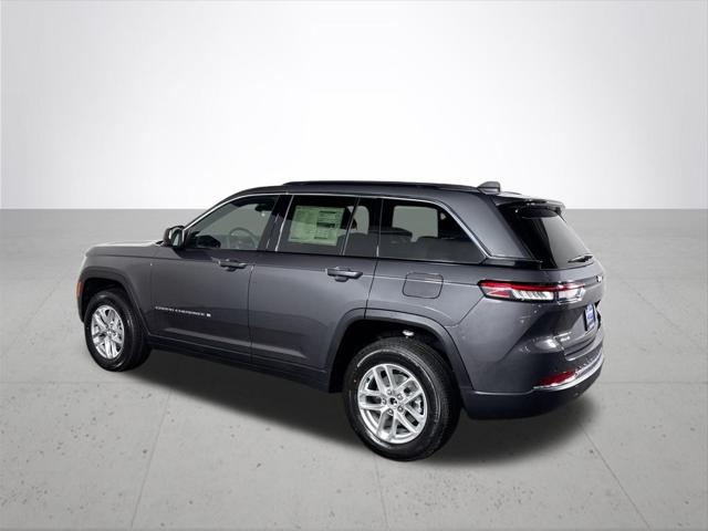 2026 Jeep Grand Cherokee Laredo 4x4