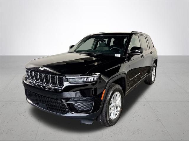 2026 Jeep Grand Cherokee GRAND CHEROKEE LAREDO X 4X4