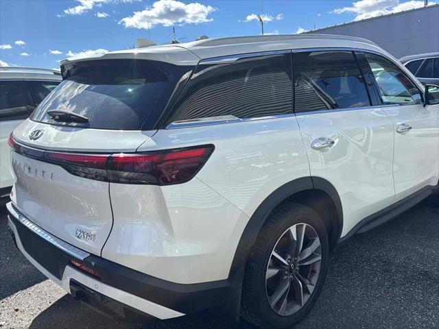 2023 INFINITI QX60 LUXE AWD