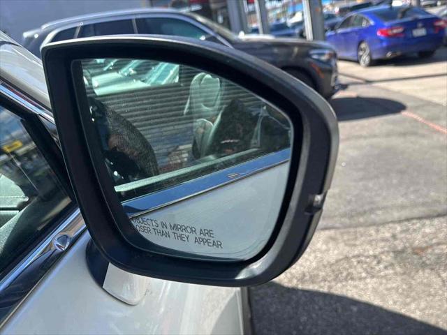 2023 INFINITI QX60 LUXE AWD