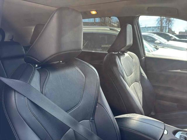 2023 INFINITI QX60 LUXE AWD