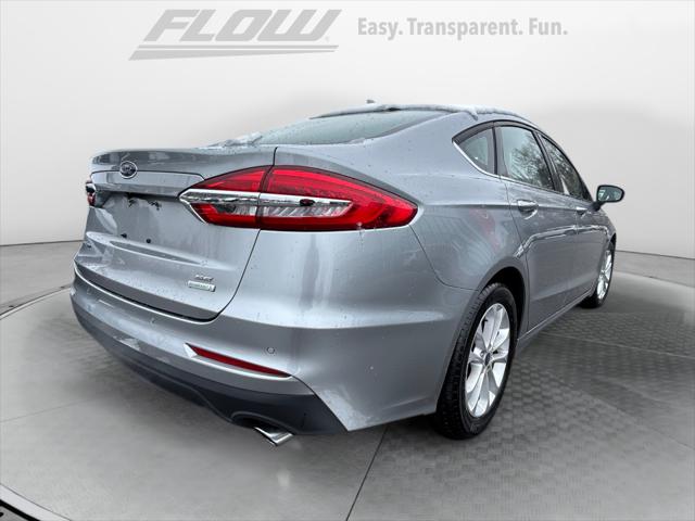 2020 Ford Fusion SE