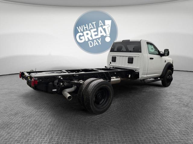 2026 RAM Ram 5500 Chassis Cab RAM 5500 TRADESMAN CHASSIS REGULAR CAB 4X4 84 CA 2026 RAM Ram 5500 Chassis Cab RAM 5500 TRADESMAN CHASSIS REGULAR CAB 4X4 84 CA