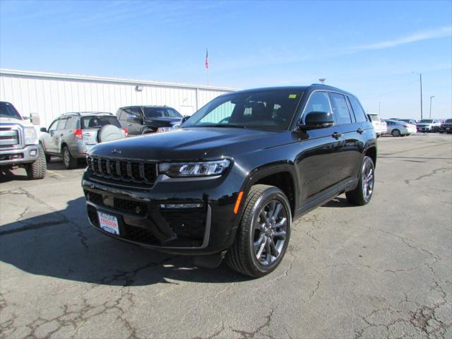 2026 Jeep Grand Cherokee GRAND CHEROKEE LIMITED RESERVE 4X4