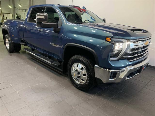 2025 Chevrolet Silverado 3500HD 4WD Crew Cab Long Bed LTZ 2025 Chevrolet Silverado 3500HD 4WD Crew Cab Long Bed LTZ