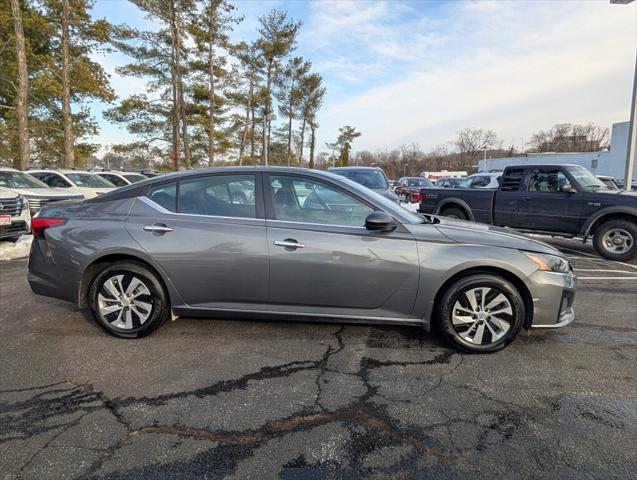 2025 Nissan Altima S FWD