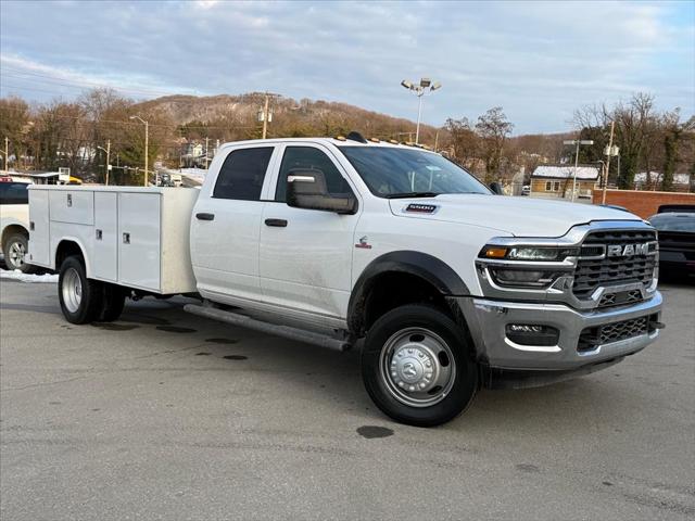 2026 RAM Ram 5500 Chassis Cab RAM 5500 TRADESMAN CHASSIS CREW CAB 4X4 84 CA