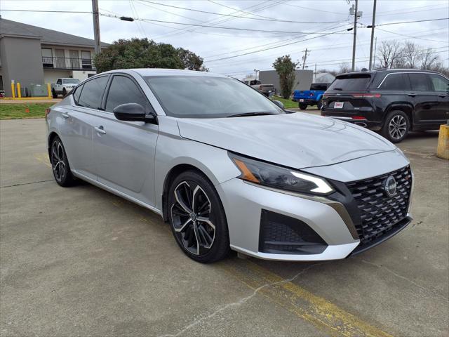 2024 Nissan Altima SR FWD