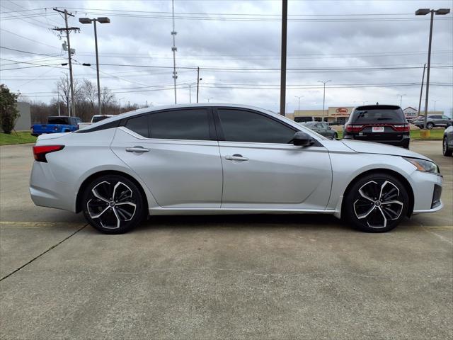 2024 Nissan Altima SR FWD