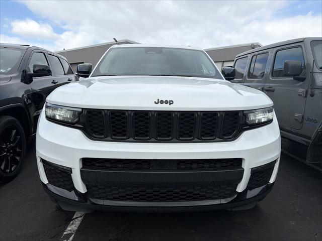 2023 Jeep Grand Cherokee L Limited 4x4 2023 Jeep Grand Cherokee L Limited 4x4