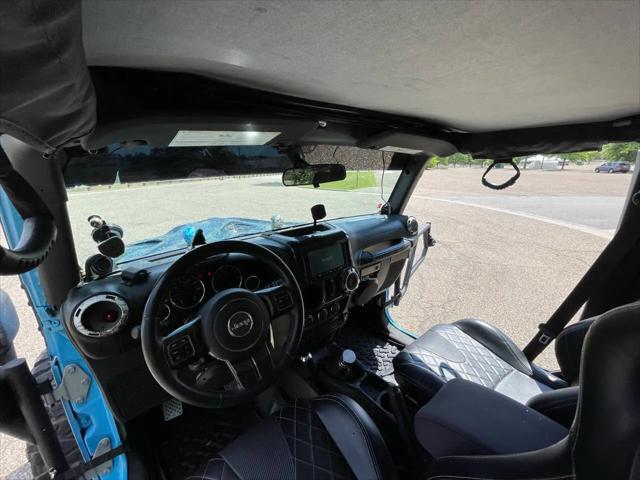 2012 Jeep Wrangler Unlimited Sahara