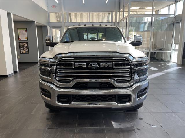 2026 RAM Ram 3500 RAM 3500 LARAMIE CREW CAB 4X4 8 BOX