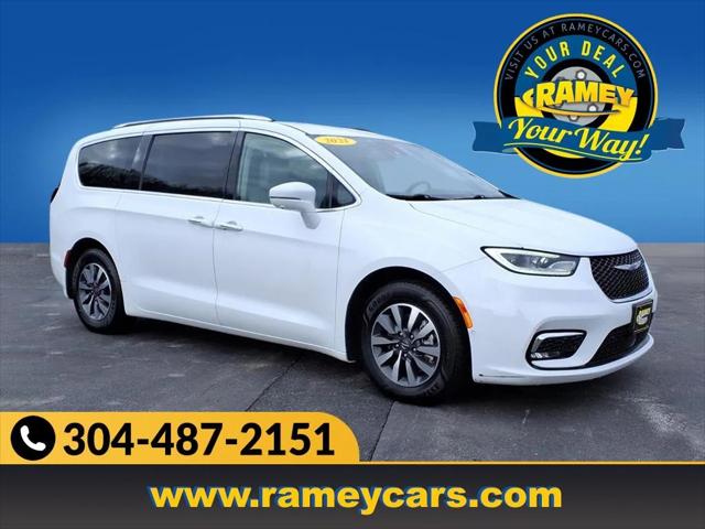 2021 Chrysler Pacifica Hybrid Touring L 2021 Chrysler Pacifica Hybrid Touring L