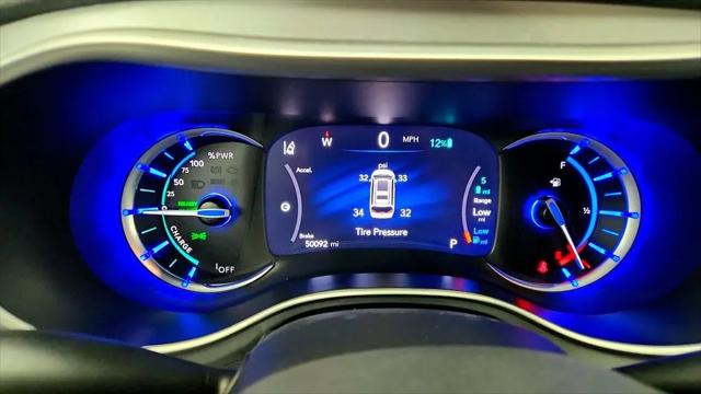 2024 Chrysler Pacifica Hybrid S Appearance Pkg