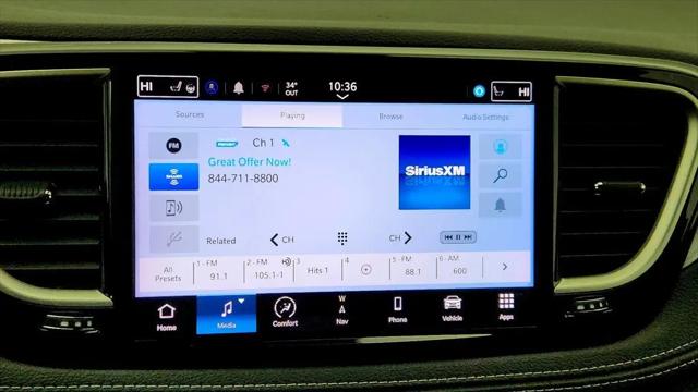 2024 Chrysler Pacifica Hybrid S Appearance Pkg