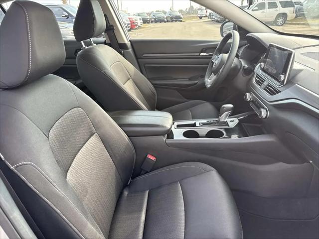 2024 Nissan Altima SV FWD