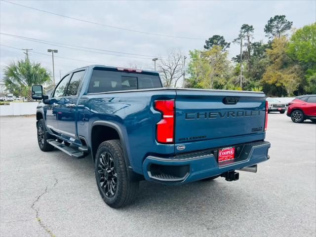 2026 Chevrolet Silverado 2500HD Crew Cab, Standard Bed, High Country, 4WD