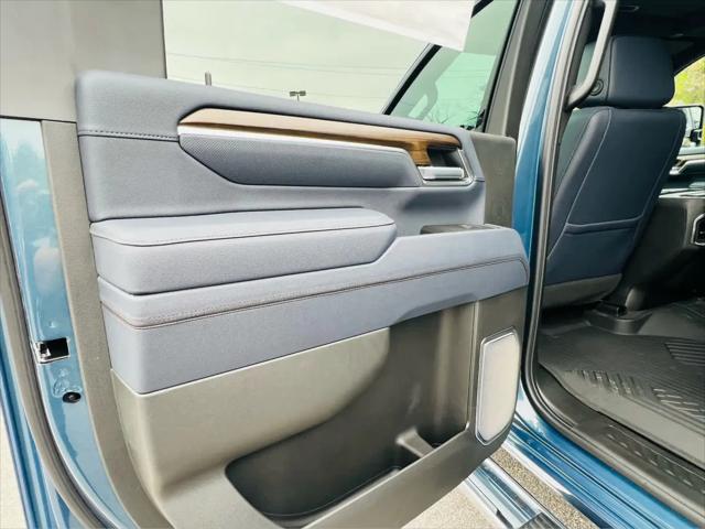 2026 Chevrolet Silverado 2500HD Crew Cab, Standard Bed, High Country, 4WD