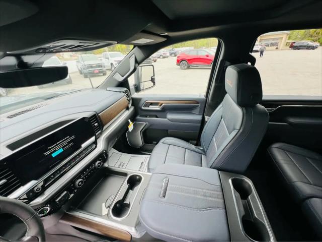 2026 Chevrolet Silverado 2500HD Crew Cab, Standard Bed, High Country, 4WD
