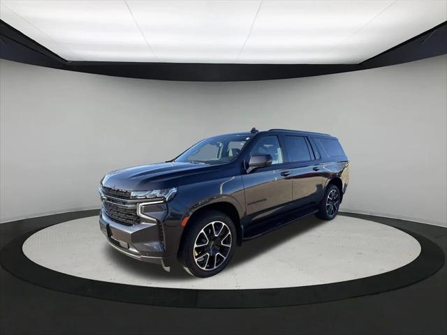 2022 Chevrolet Suburban 4WD RST