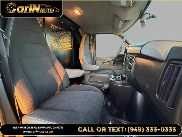 2024 GMC Savana Cargo RWD 2500 Regular Wheelbase Work Van