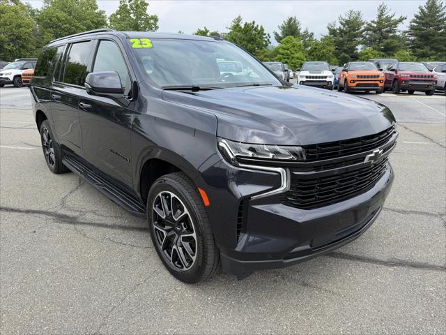 2023 Chevrolet Suburban 4WD RST 2023 Chevrolet Suburban 4WD RST