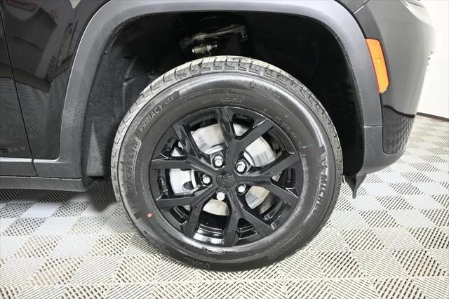 2026 Jeep Grand Cherokee L Altitude 4x4