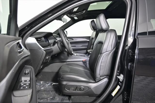 2026 Jeep Grand Cherokee L Altitude 4x4
