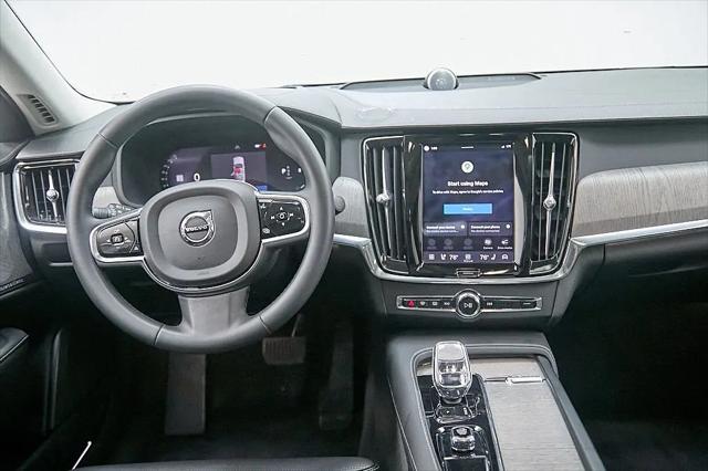 2023 Volvo S90 B6 Ultimate