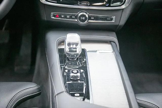 2023 Volvo S90 B6 Ultimate