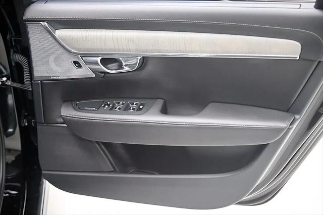 2023 Volvo S90 B6 Ultimate