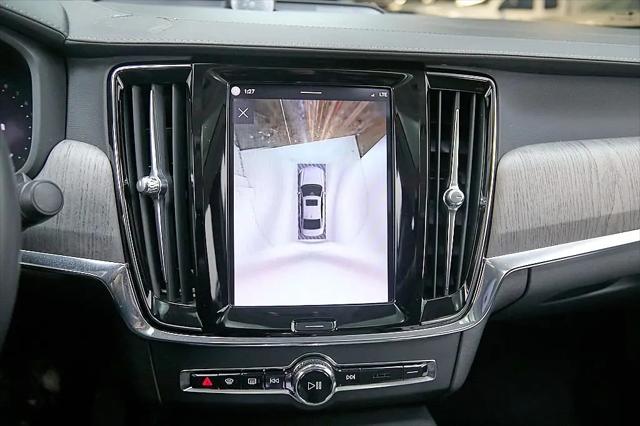 2023 Volvo S90 B6 Ultimate