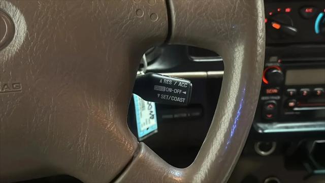 2003 Toyota Tacoma Base V6
