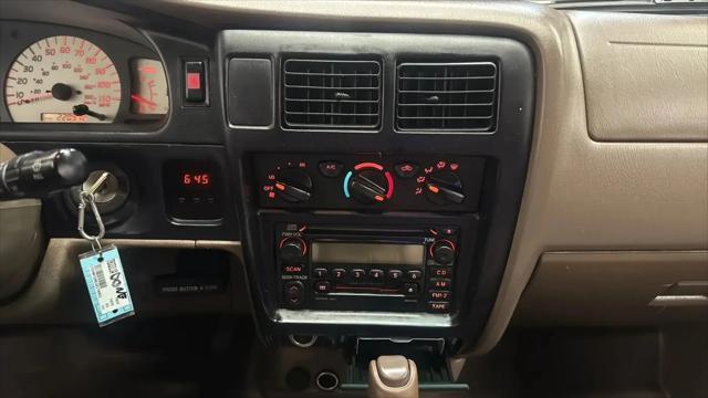 2003 Toyota Tacoma Base V6